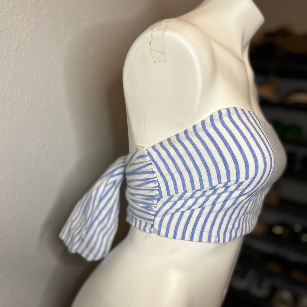 Cropped top
